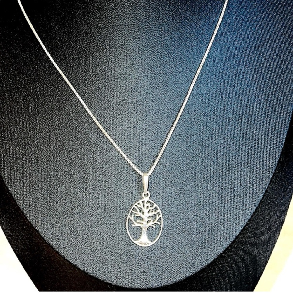 Tree of Life Pendant & Chain